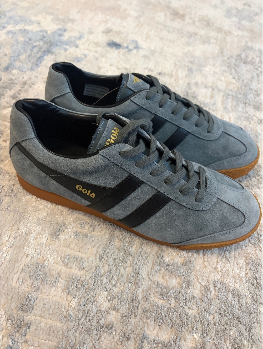 Gola Men's Classic Suede Sneakers in Gray with Black Stripes [COPY]